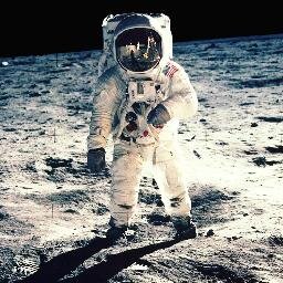 babylon5lando's profile picture. 