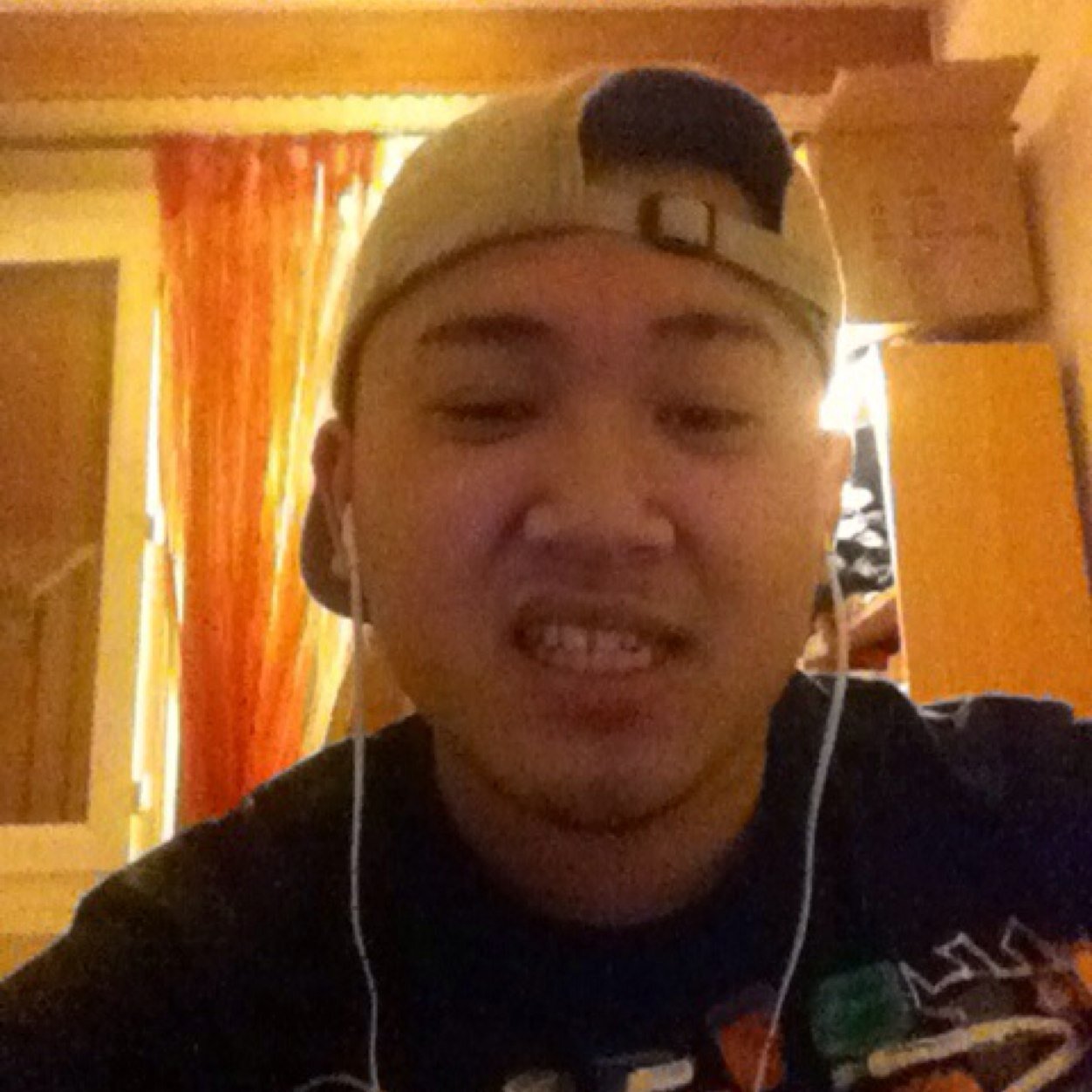 J'tallume si tu m'sert a rien.