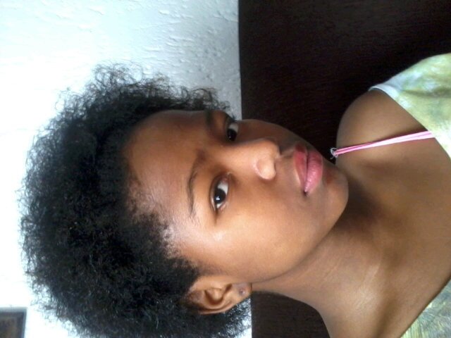 Female that love to lol. I love music and I love my family.  I want to be a scientist but in the medical institution. I love. Everyone