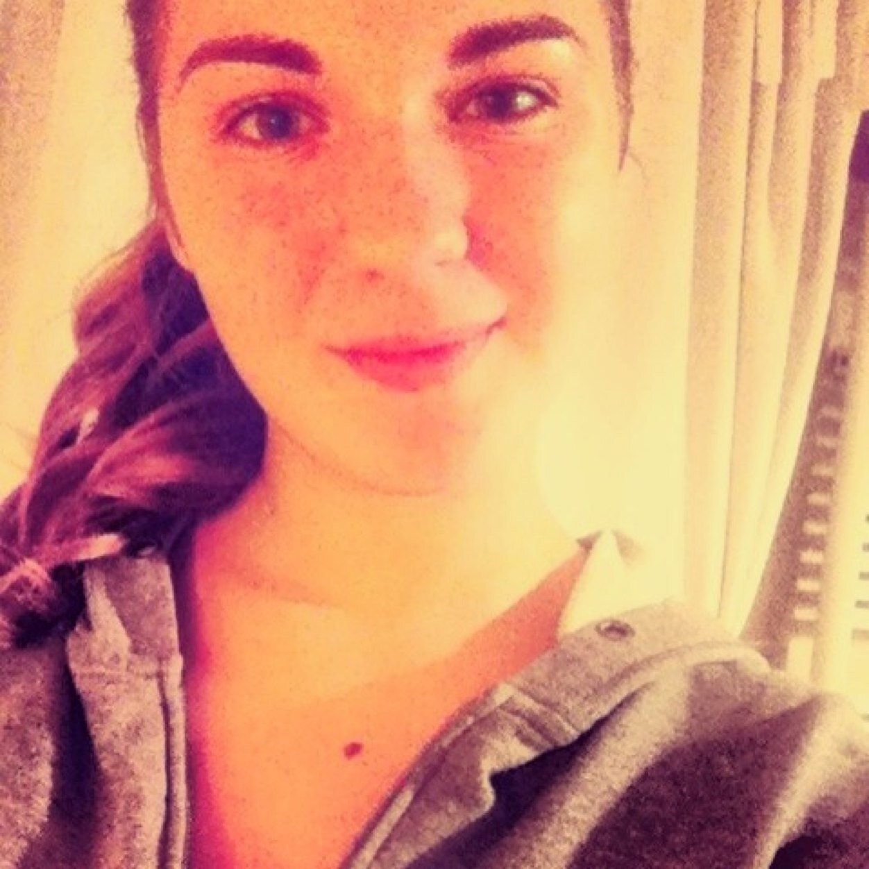 I was born in Ukraine, but I live in Italy, Florence. ✌