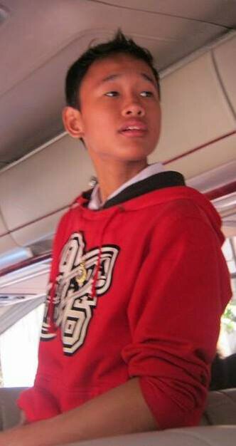 NervNax's profile picture. Ehipassiko School!