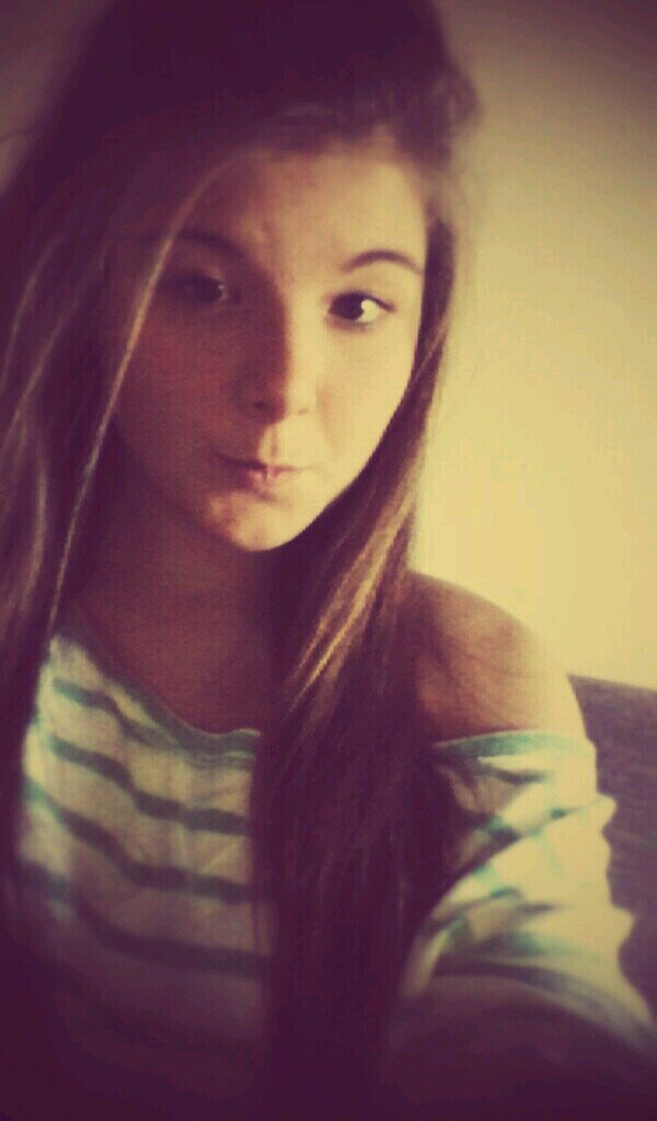 nikkicole_xx's profile picture. All you need is to make me smile :) x