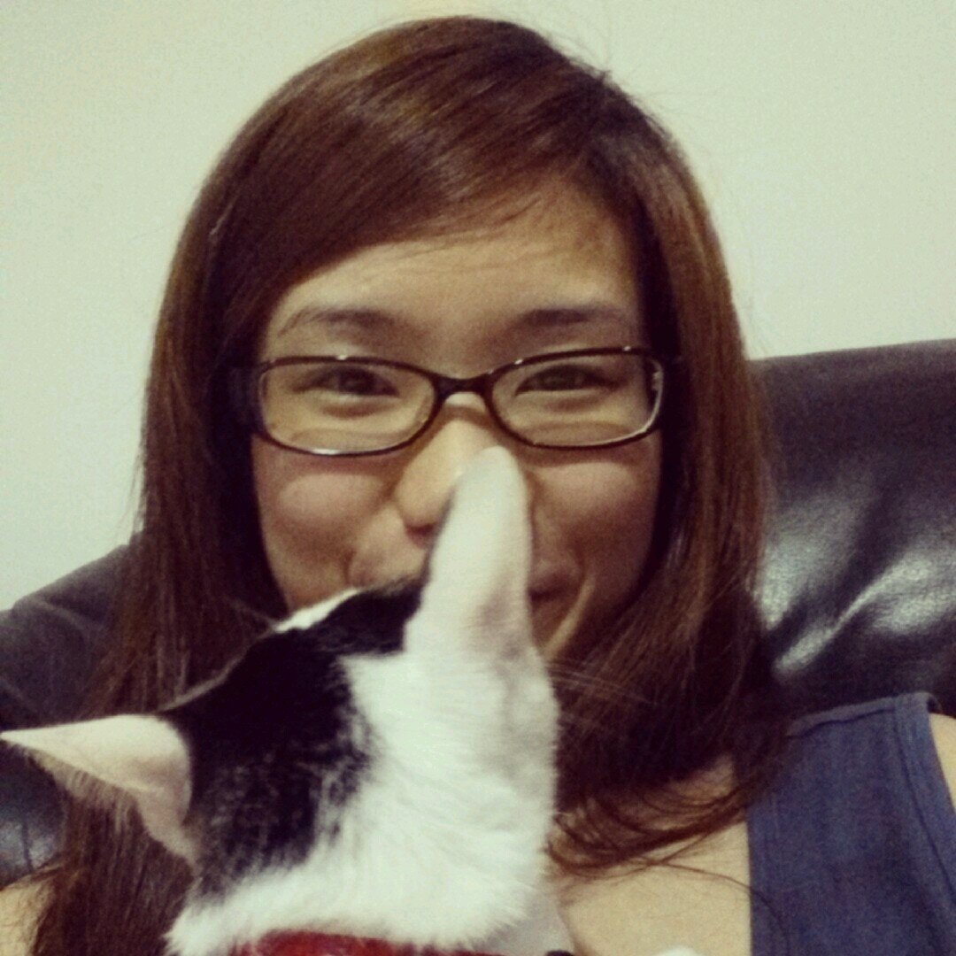 ChiNgTiNg_'s profile picture. 