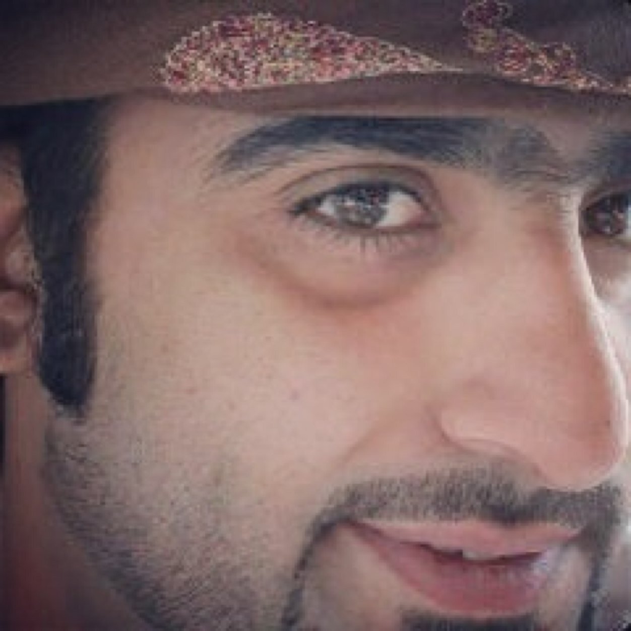 jnoon_m_b's profile picture. 