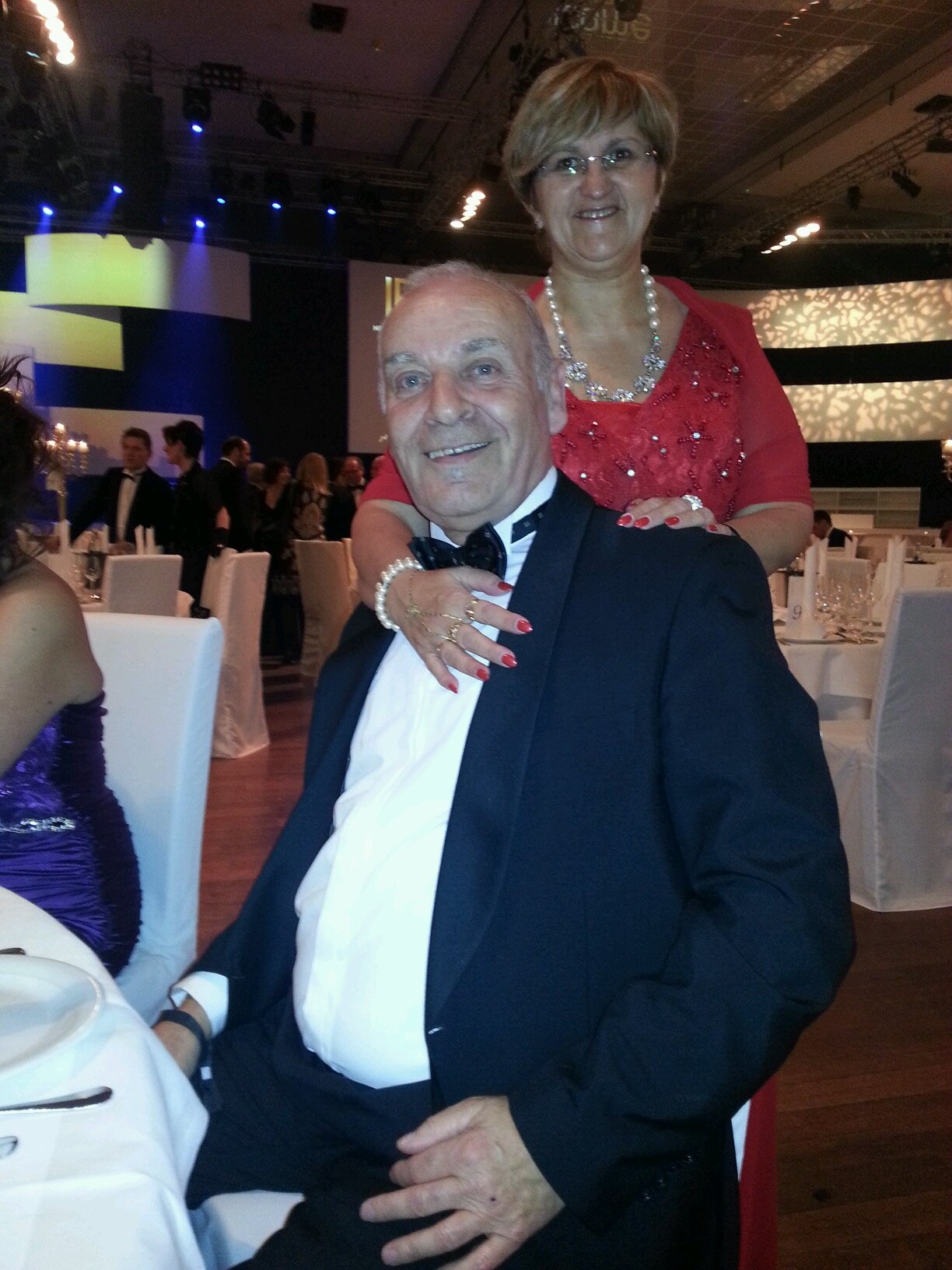 Professional in networkmarketing, Brons Orgaleader bij LR Health & Beauty Systems,zaakvoerder LRstarteam, is naam van organisatie binnen LR.