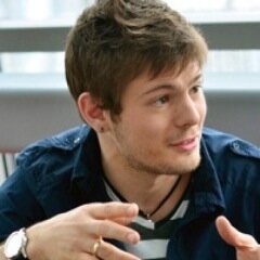Твит-поддержка проекта Картавый Футбол! Все что не вошло в выпуск,все мысли - все о футболе ТУТ!