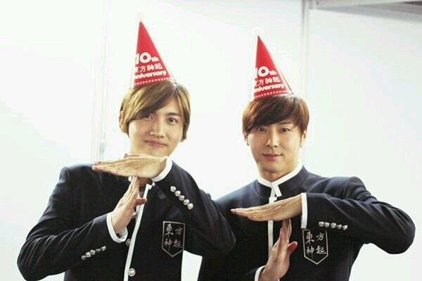東方神起！bigeast!