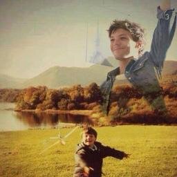 in love with @Louis_Tomlinson                                 |               0/5