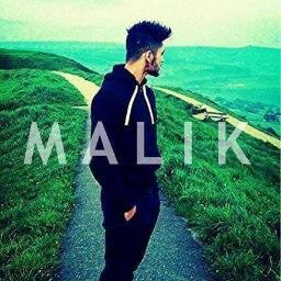hi!:) i am a cypriot directioner !:))xx  i love them so so much!! *o*  xx