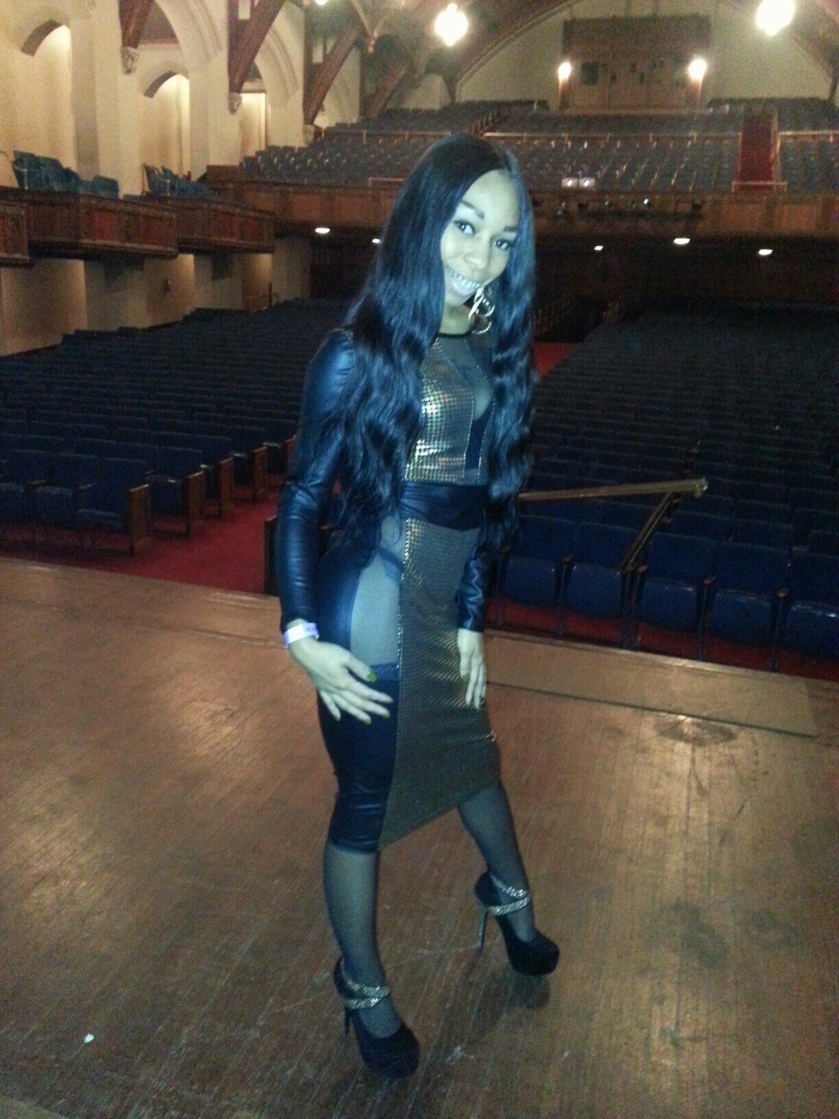 I AM ME..STRONG BLACK AND AN EDUCATED WOMAN.A MOTHER 2 MY PRINCE..I AM ME..I CAN'T BE DUPLICATED
