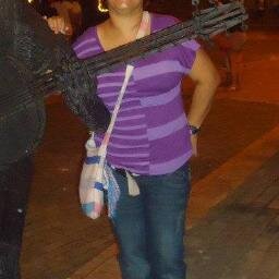 hogar,abuela ,prfesion  docente en  prescolar