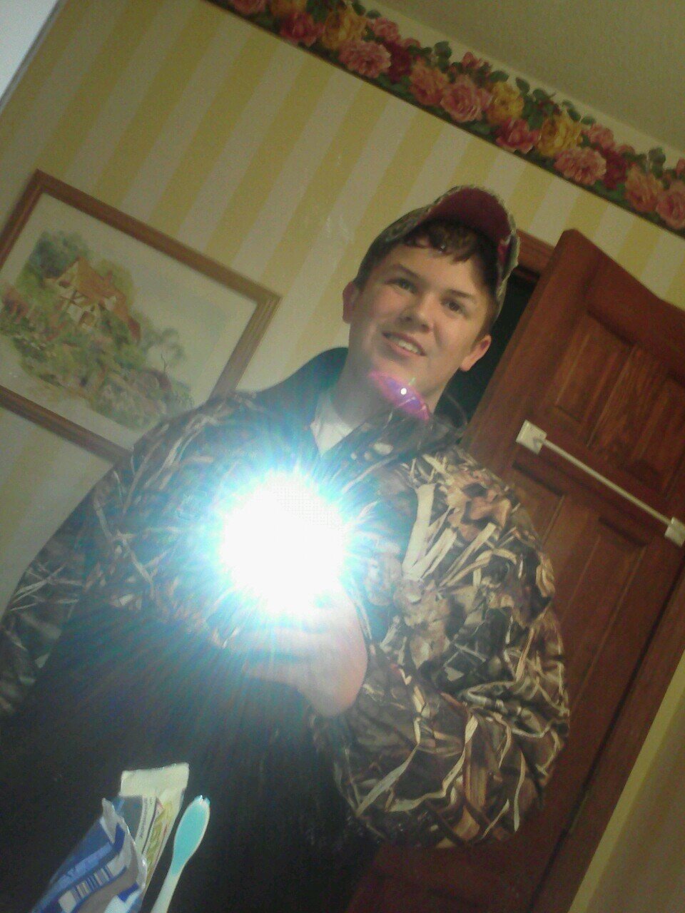 PLatham214's profile picture. livin life and livin it right. #arhs #freshmen #hunting #fishing # school sucks