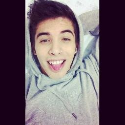 Baby, let me put your panties to the side, i'ma make you feel alright. 'Cause i'ma give you what you need, yeah! ♪