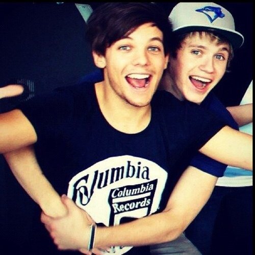 ilyso_sorry's profile picture. PLS FOLLOW @_hazza_cupcake LOL I KNOW THESE ARE ANNOYING BUT YA KNOW  SHE JUST TRY TO HAVE A GREAT ACCOUNT AND I'M HERE TO HELP I LOVE YOU (FREE FOLLOW :D)