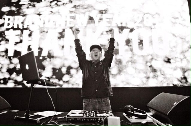 vjuniverse's profile picture. 홍익유치원-공릉초-태릉중-중화고-삼육대-마스터플랜/해피로봇-브랜뉴뮤직-JYP