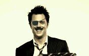 Fui creado por un propósito divino el cual se me olvidó y opté por vacilarme to'. Se hace bullying y se habla mierda cc.