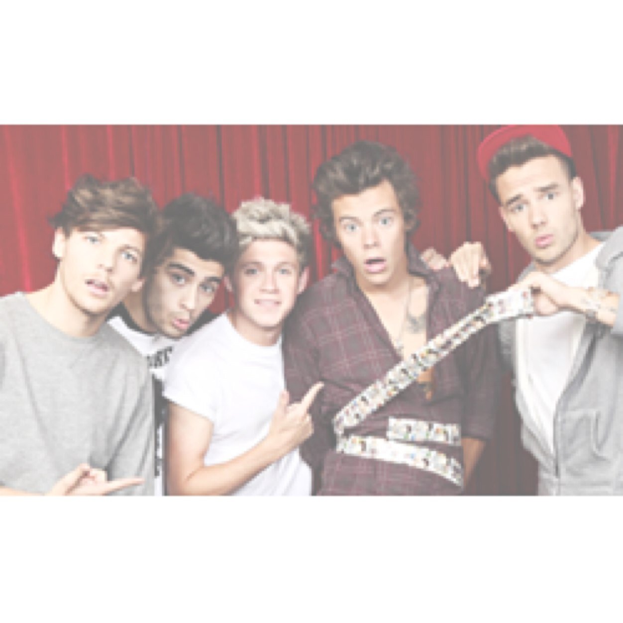 PLEASE CLICK RETWEET AND TWEET THIS TO YOUR FOLLOWERS TO HELP US MEET OUR IDOLS