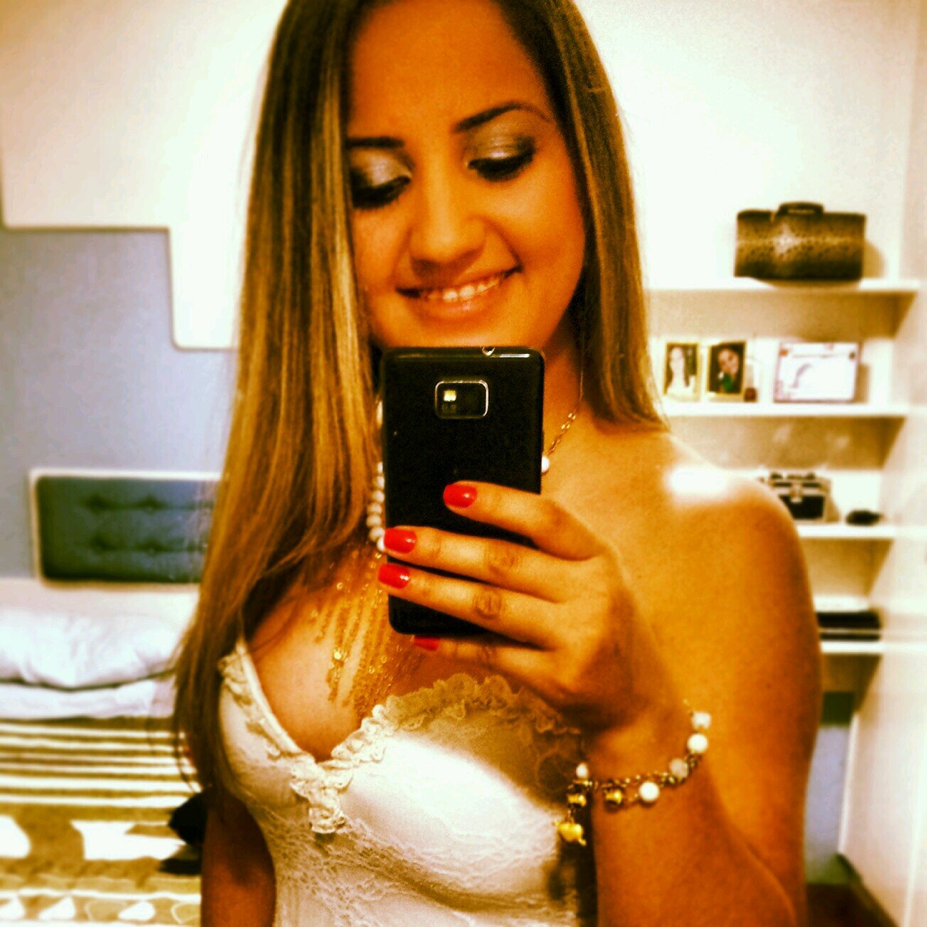 Karine_Ribas's profile picture. 