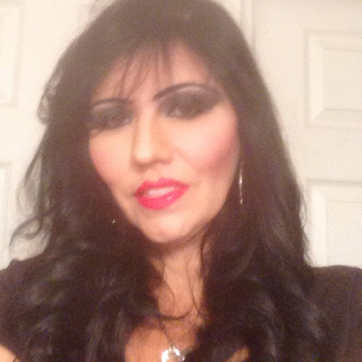 Marketing and Sales Specialist. Offering marketing expertise in Magazine, Social Media, Radio, Webcasting, Expos, Event planning and coordinating and more.