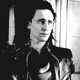 Hi, I'm youngers Loki/Tom fan : I'm 14 years old.