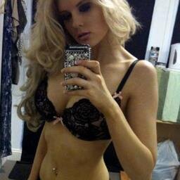 DarinaVilma's profile picture. Fun girl that is just trying to figure out this twitter thang!