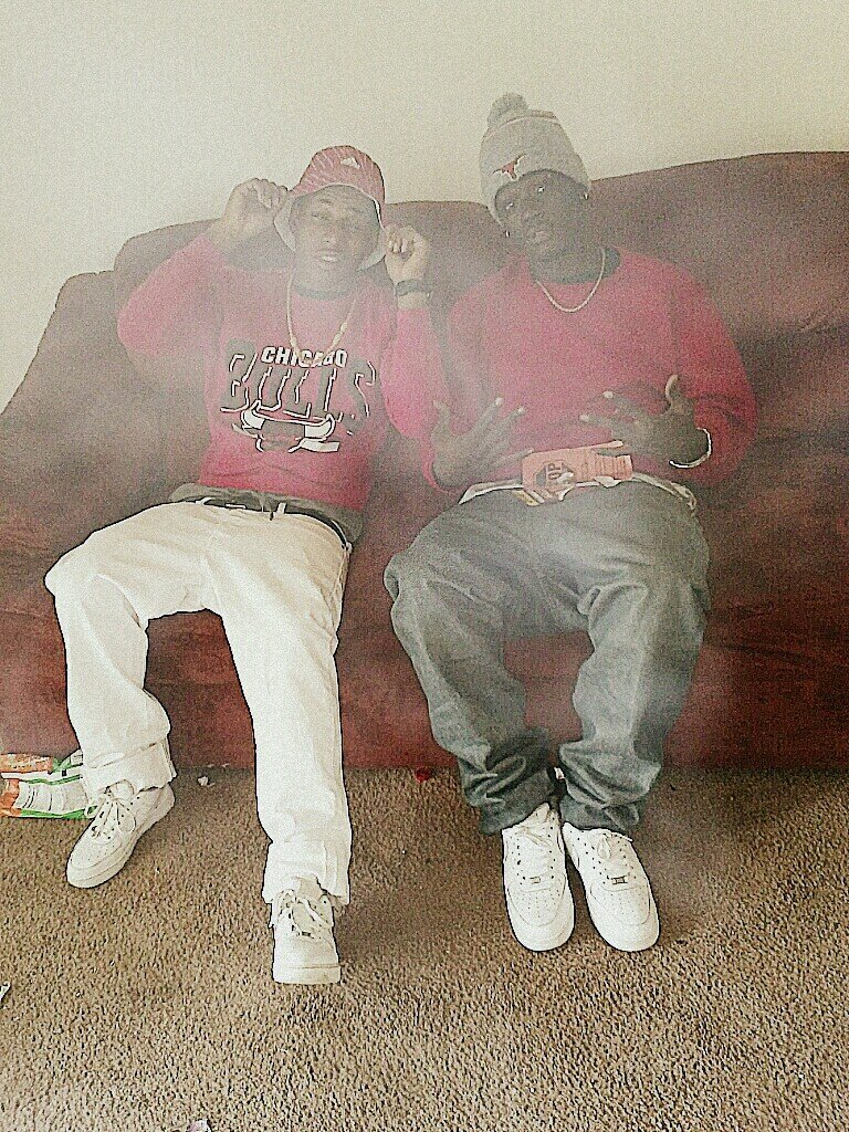 Akuna Matata (No Worries) Young && Ambitious , YoungHustler && Single , Nassty Ass Nigga, My Tweetss .!!