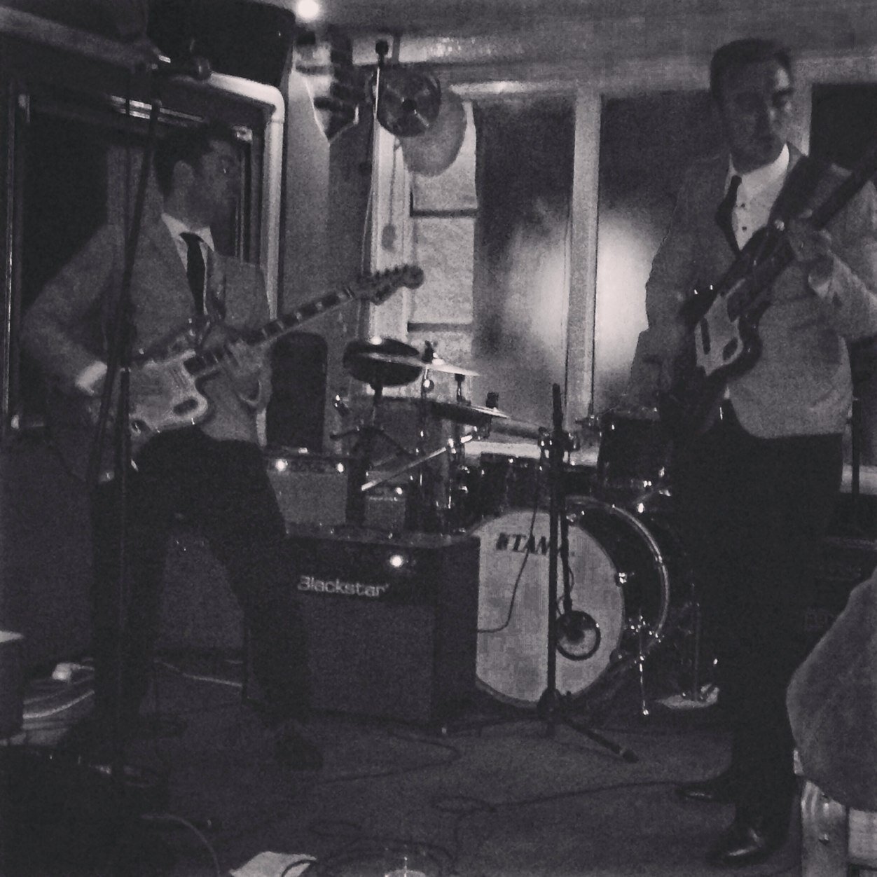 Surf rock band from Colchester, Essex UK. We play original music as well as classic retro surf tracks.