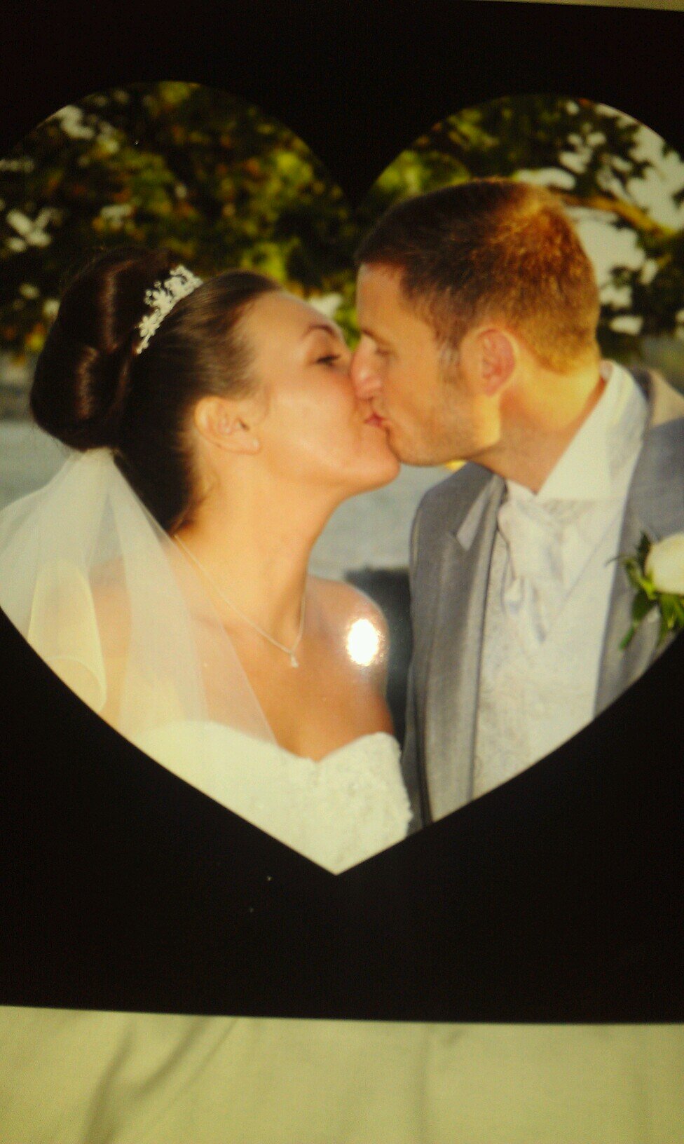 Katielyons15's profile picture. married to the gorgeous @stewalker123