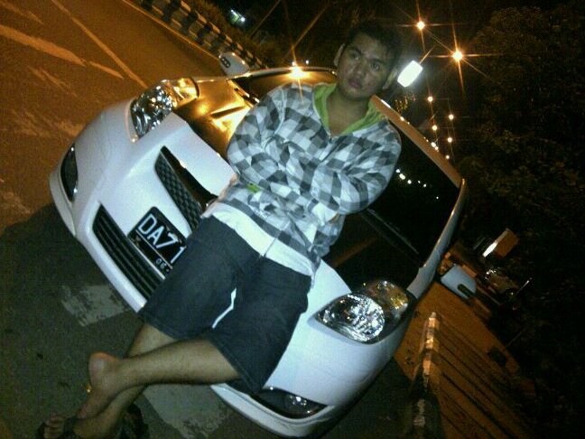 ibanthv's profile picture. kenapa penyesalan selalu datang telat,,padahal aku masih sayang dia(S'?)