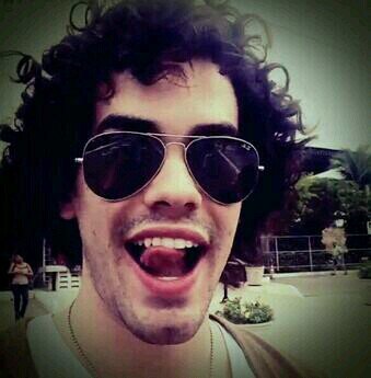 Fc dedicado ao Principe Samy (@samalvesmusic) GANHADOR do The Voice Brasil 2013 E dono do sorriso mais lindo que eu ja vi. Te amo Sam ♥