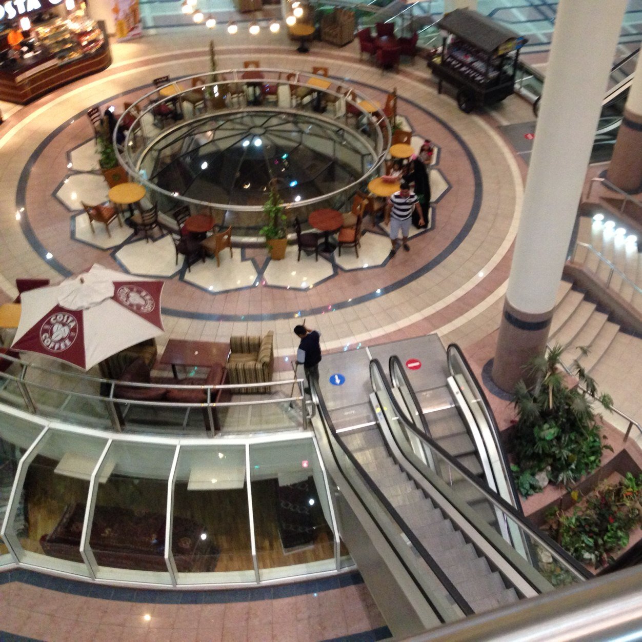 om_alanoudsa's profile picture. ❤️لا تندم على لحظات اسعدت بهااحدا حتى ولو لم يكن يستحق لان لنا ربا يجازينا