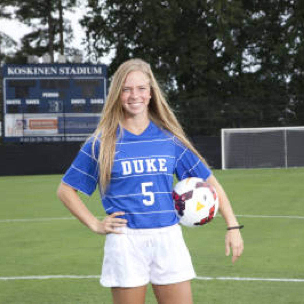 Juss a young gurl tryna make a livin. BIG time prospect! Duke baby!! God above all! #God #D1 #SoccerSwag #Goalieswag #holybible #BornToPlay #GodandFamComeFirst