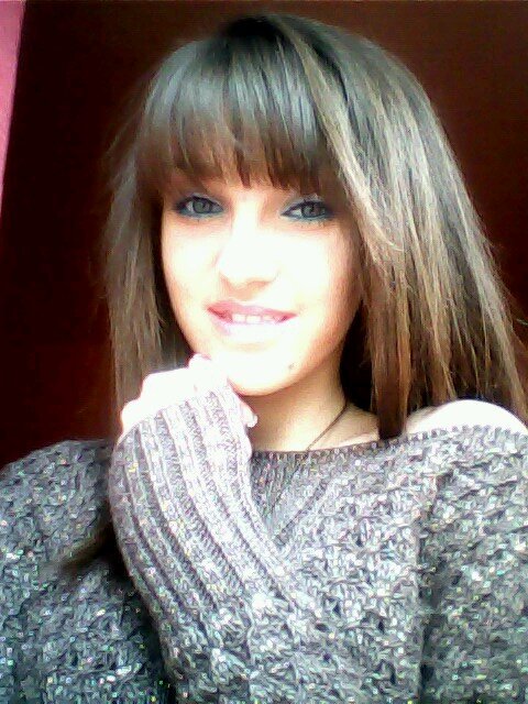 Andreea, 16, Romania #directioner #5SOS @Real_BabyLux follow me