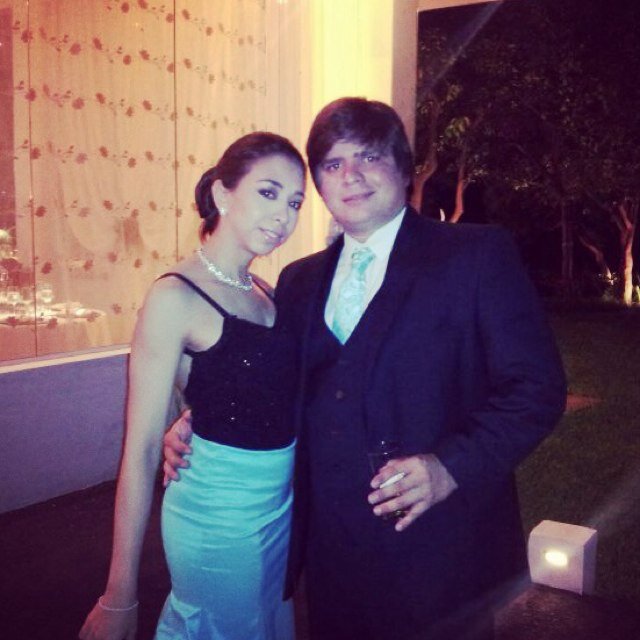 Lic. en administracion UNA- amo los gatos- ex bailarina y pianista