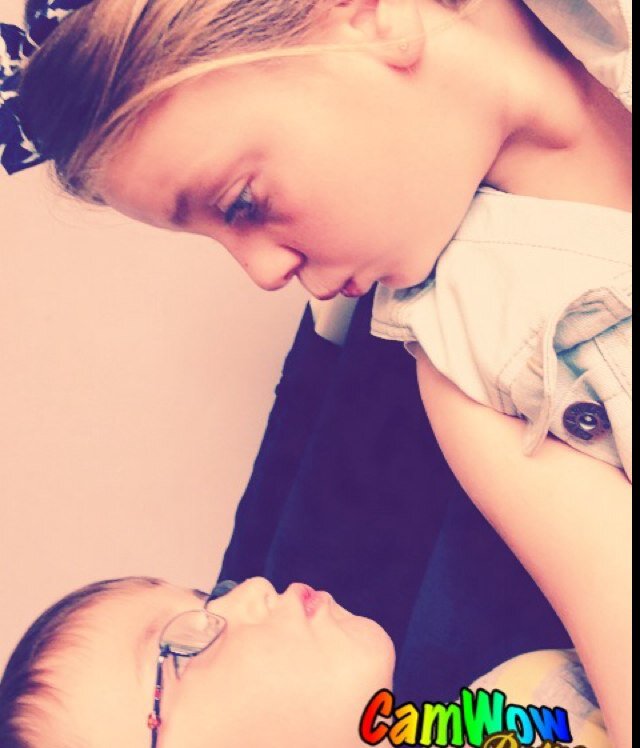 Dollymixture9's profile picture. 