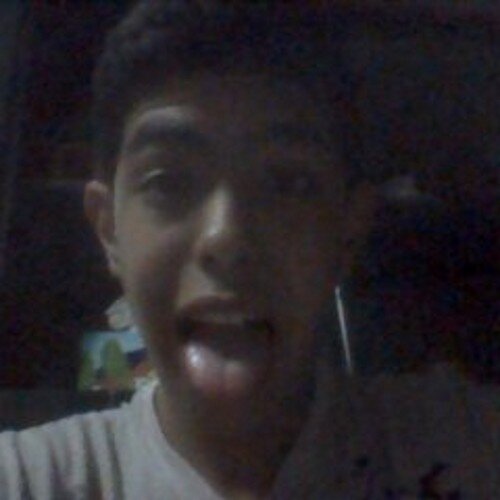 Pues Holi :3 Soy chema , Me encanta El SKATE SOY SKATER :3 ,.Me gusta el futbol Me encantan las canciones de justin
