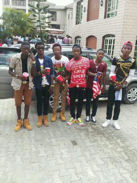 bbm pin 744bd90c@ all my twitter ladies just invit me
