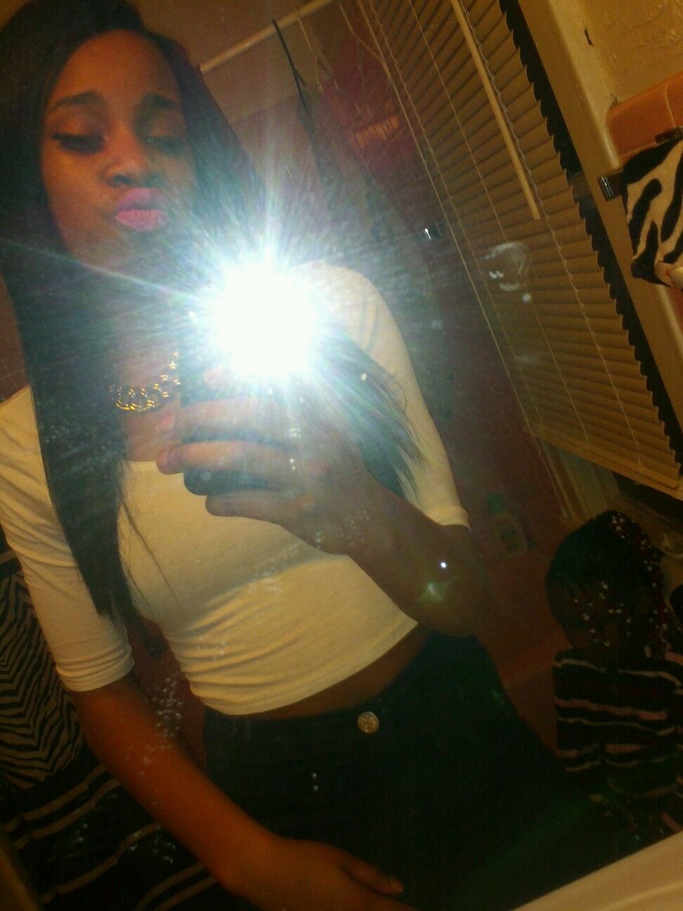 follow a young pretty boss `& I'll follow back♥, mention for a follow back.