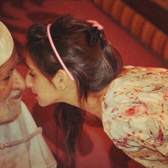 ‏‏‏من لم يعرف قيمتك وانت في يديه سيندم على خسارتك عندما لا يراك امامه _ ازداد فخر عندما يقال لي تحمل شبه من ملامح ابيها _
اللهم صل وسلم على سيدنا محمد