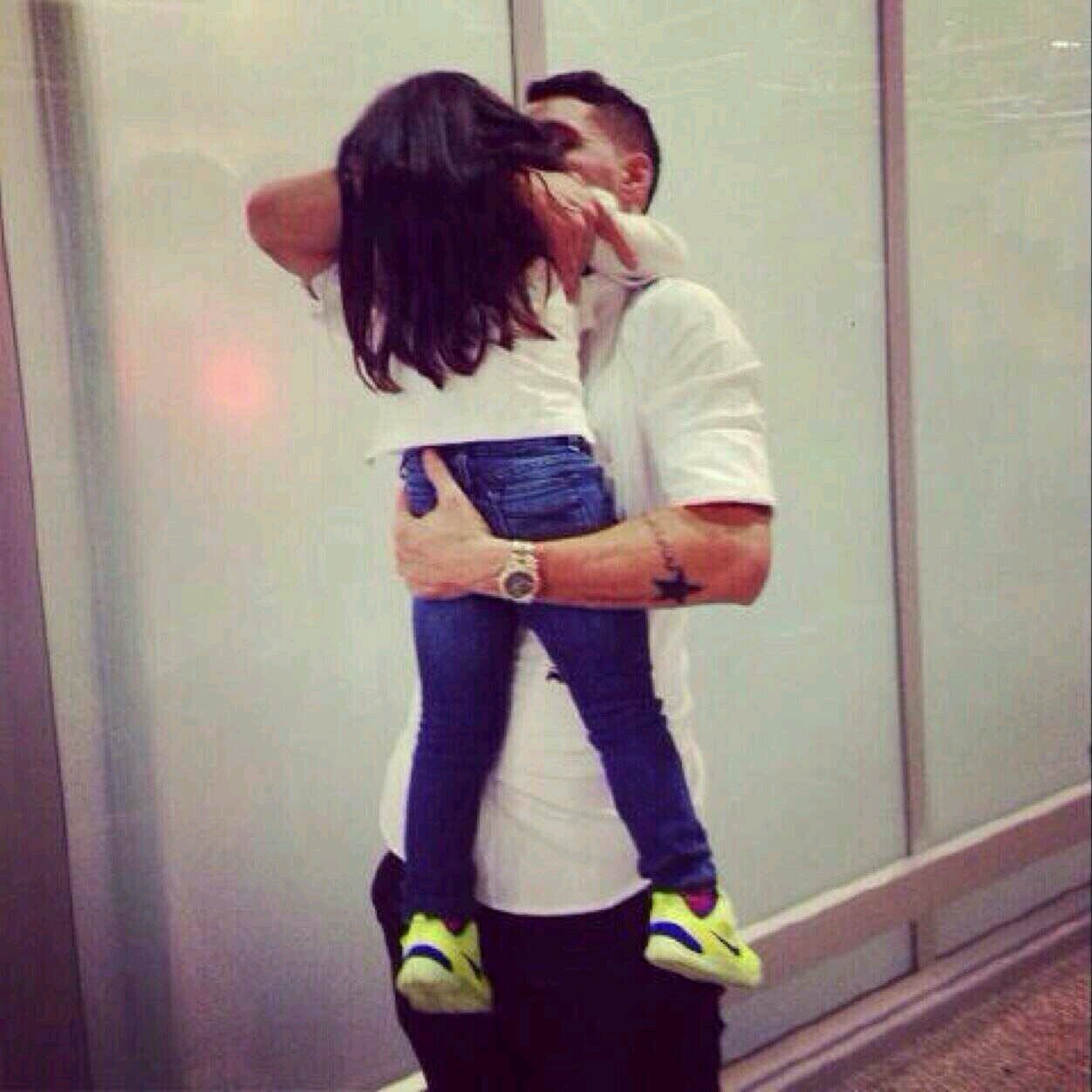 ‏‏‏‏فتااة ملكعه عنيده احب المزح تغريداتى لجميع الاذوواق ^_^  المهم لا يكثر بس هذا الي عندي والحين ضفوا وجيهكم ^_^