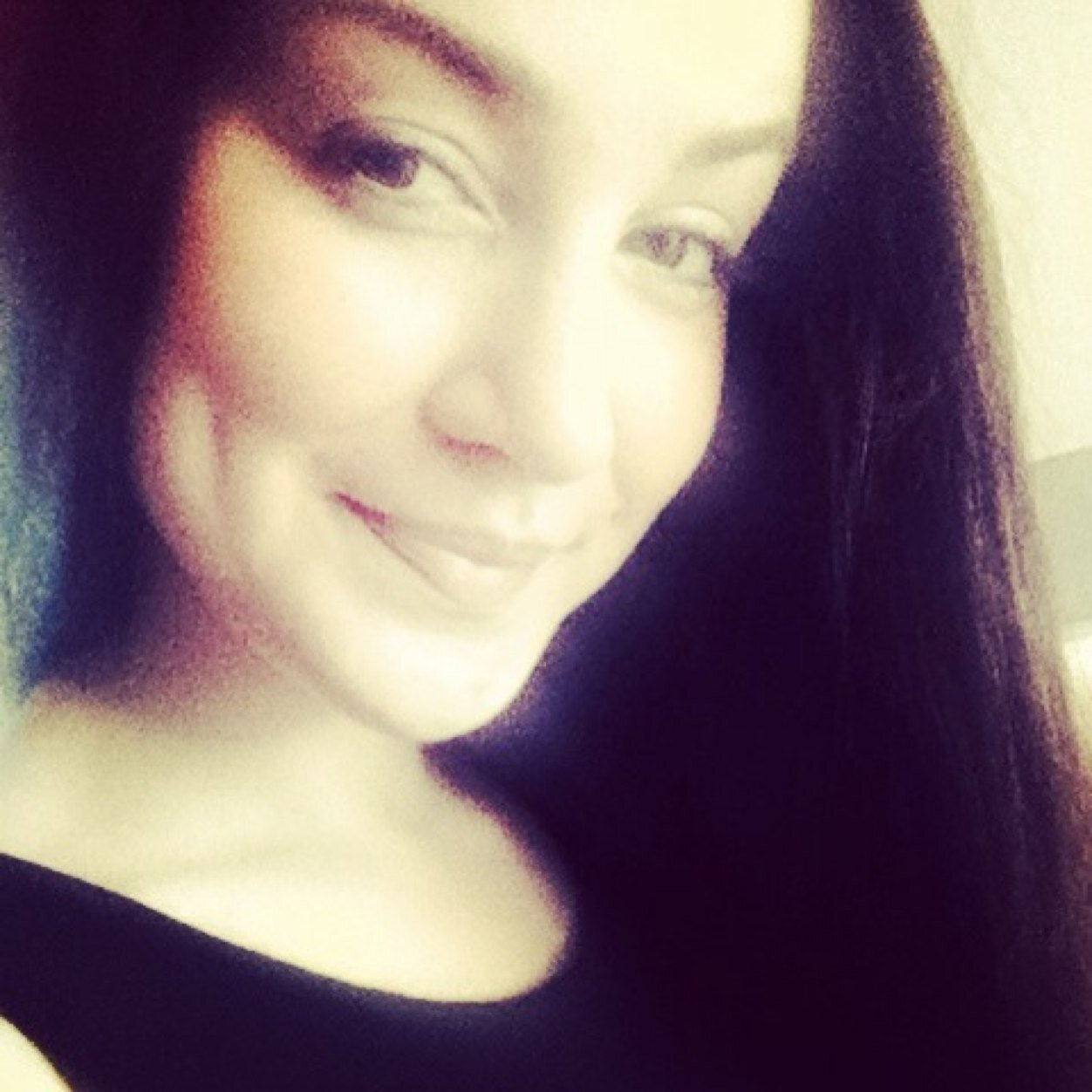 Beertjee_'s profile picture. My life is a movie , everyday a new scrip! // Rotterdam all day!