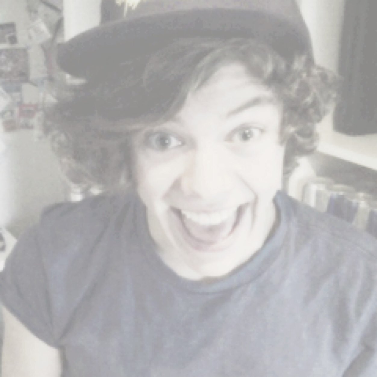 you should follow me, @relaxedstyles bc i just gave you a free follow and ily