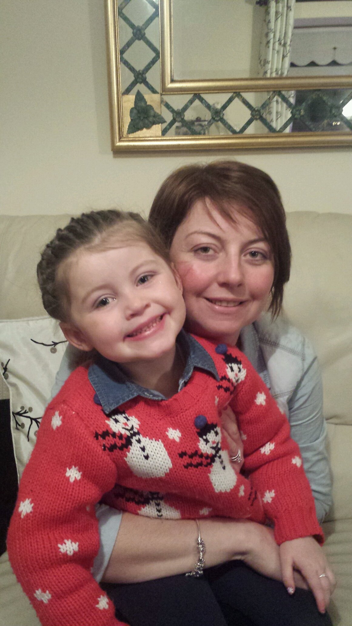 AmandaHughesGam's profile picture. Sara= my reason for getting up in the morning!!!