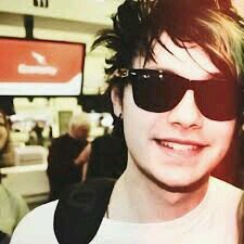 Hey! It's my private acc, I love you. ❤ x