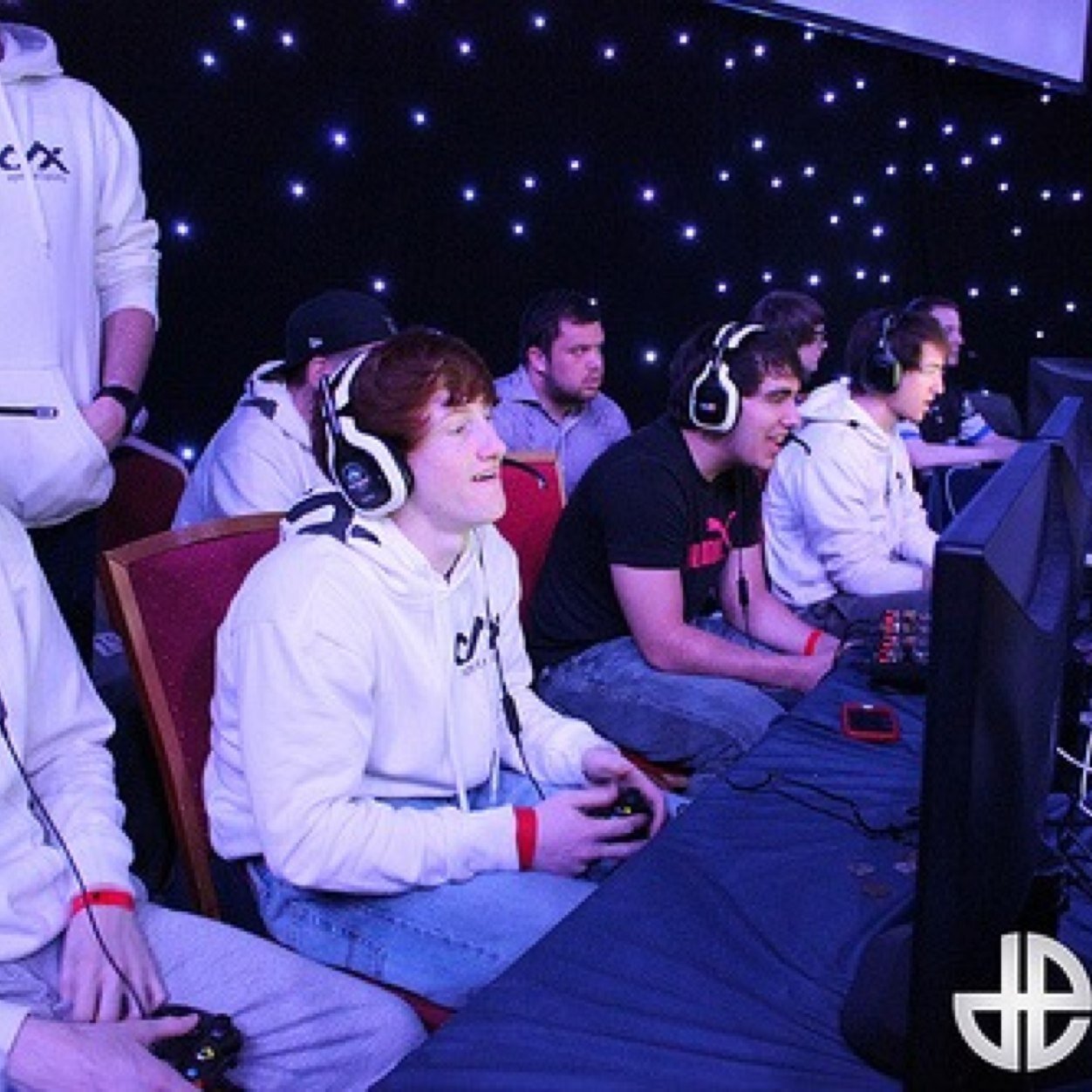 NiccoloGaribald's profile picture. Miroh French Player, SMG/AR Slayer, Lan's and ODC at my credit