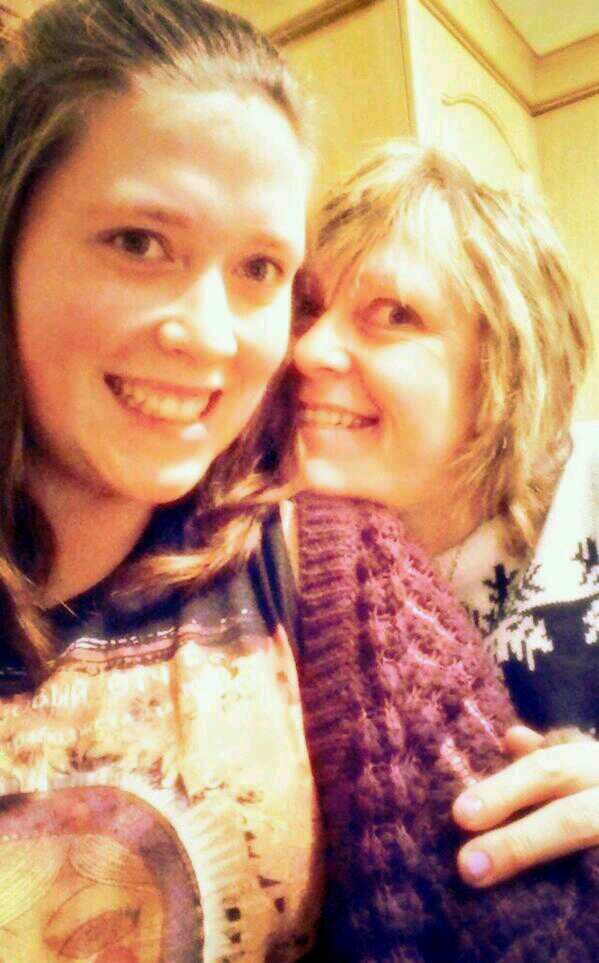 ami_jones89's profile picture. It's all shits and giggles until someone giggles and shits!