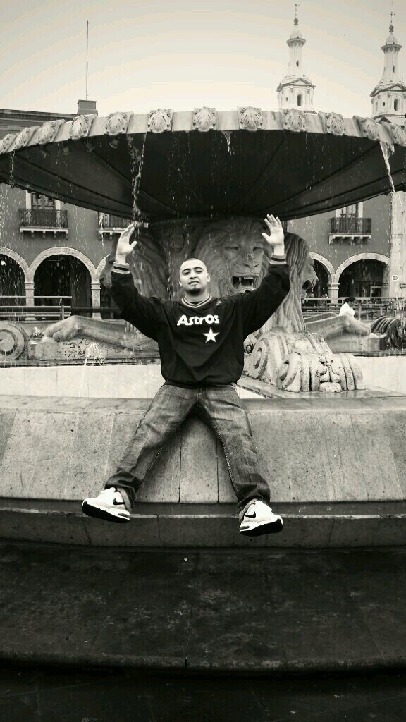 ant_thbarber's profile picture. I live that #barberlife wanna look fresh hmu 7132318312 you can find me at Gents Barbershop 1124 N. Shepherd