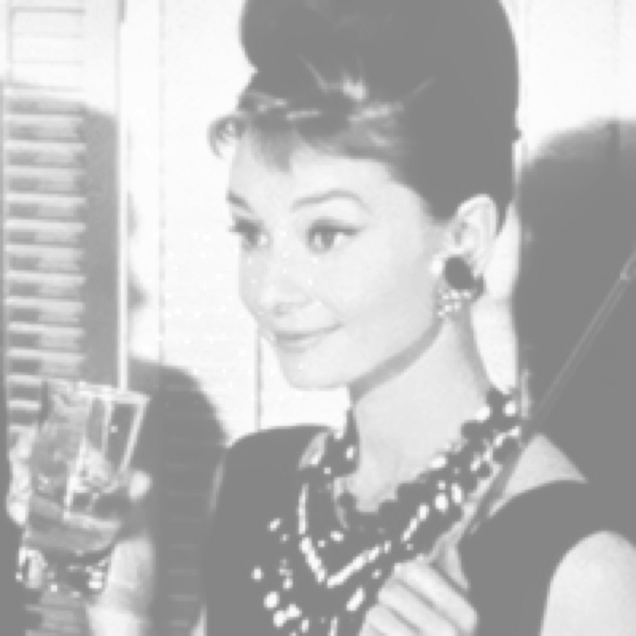 audrey hepburn|actress|29'|elegance is the only beauty that never fades.