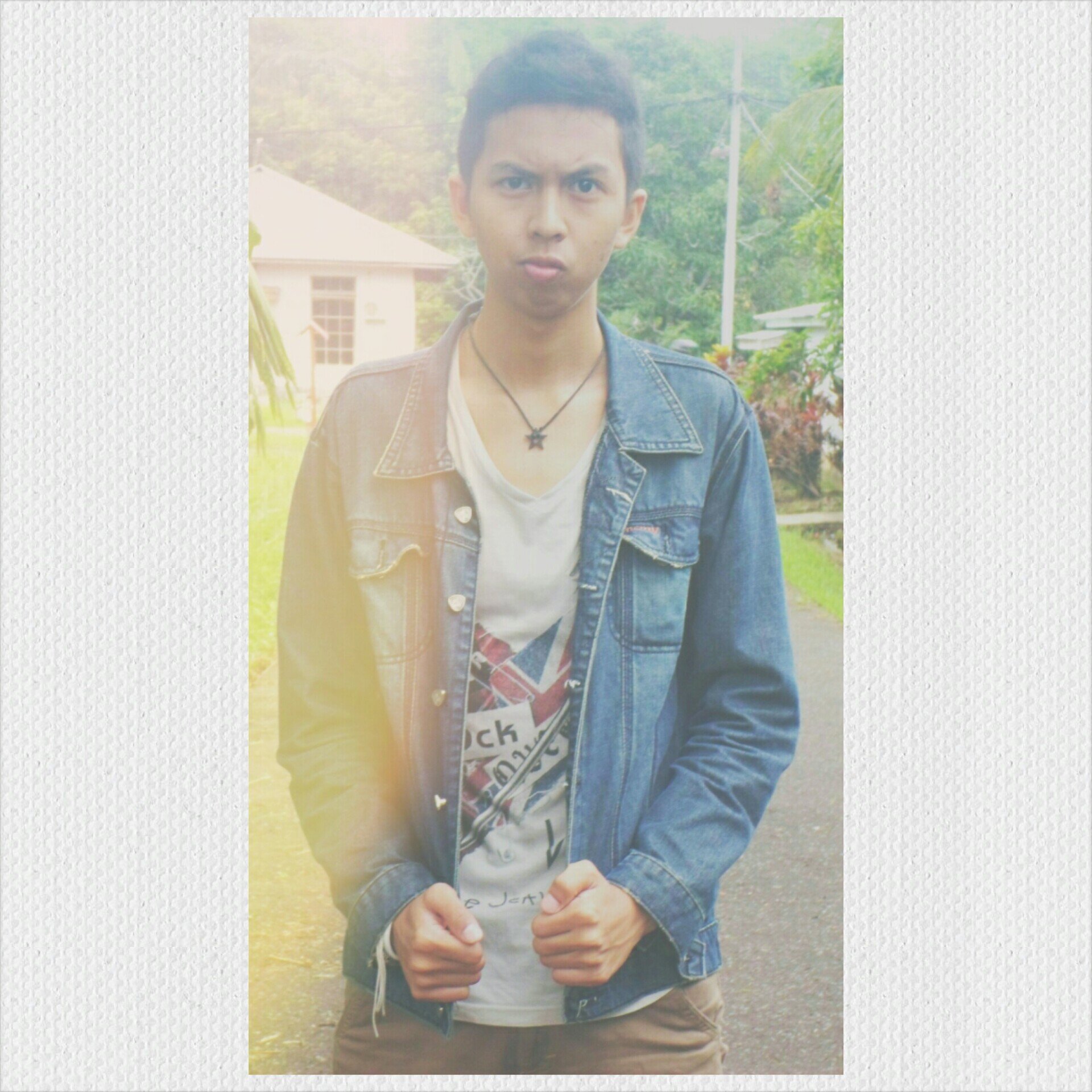 RezaMI_'s profile picture. Love Allah S.W.T | Love Everybody | Path, G+ : Reza Muhammad Iqbal | Skype, IG : Rezadroidjr | Line, WeChat : UltimateReza | PIN BBM : 7533b4a4