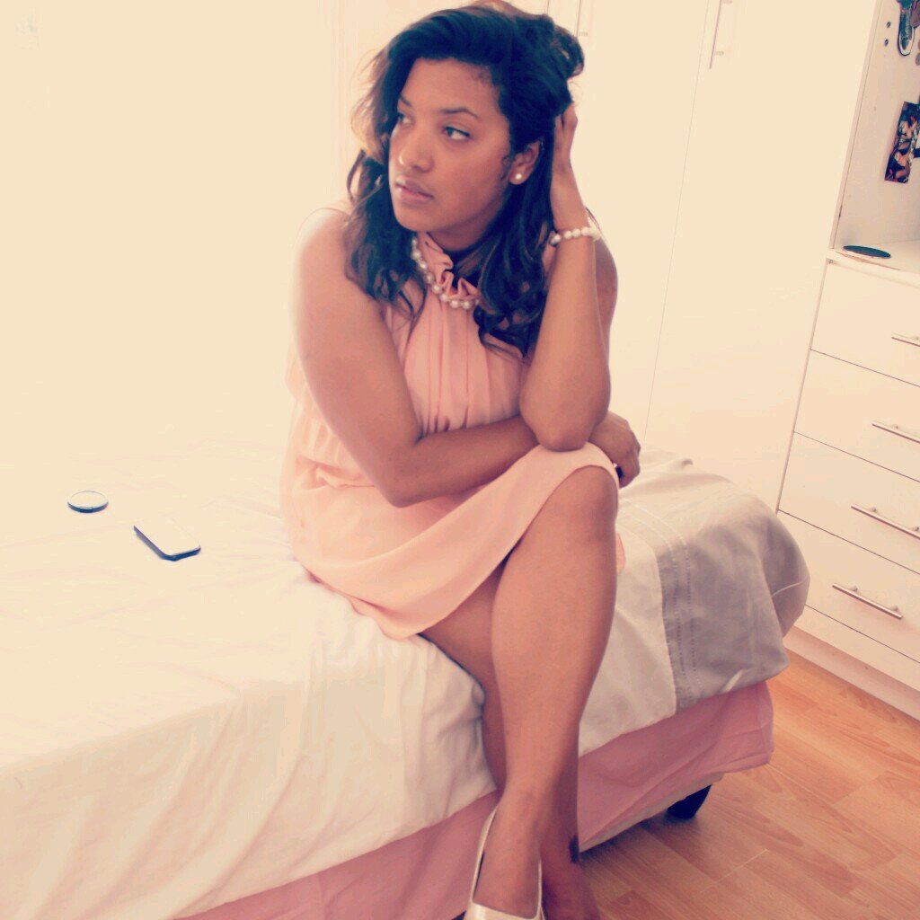 BOSSsLADaY's profile picture. People too weak to follow their own dreams will always find a way to discourage yours.  I can't go back to yesterday - because I was a different person then. -